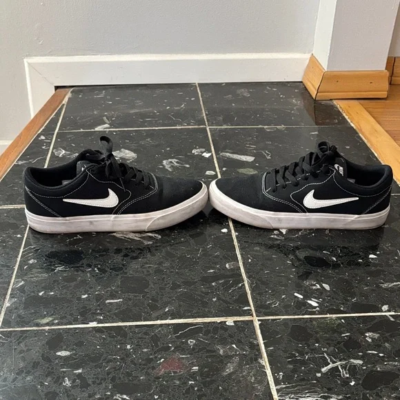 Nike SB Skate Sneakers W9 M7.5 - Picture 2 of 4